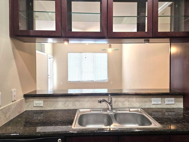 1900 Genesee Street 207, Houston, TX 77006