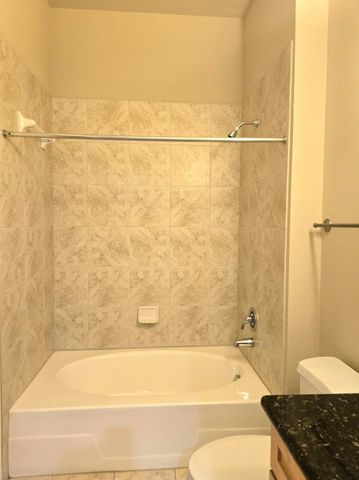 1900 Genesee Street 207, Houston, TX 77006