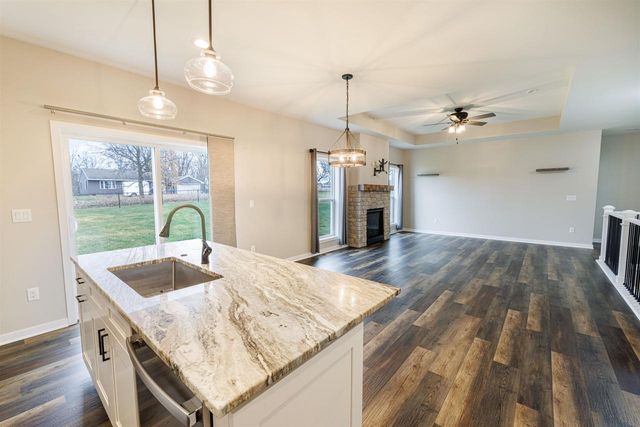 501 Teri Lee Lane, Orfordville, WI 53576