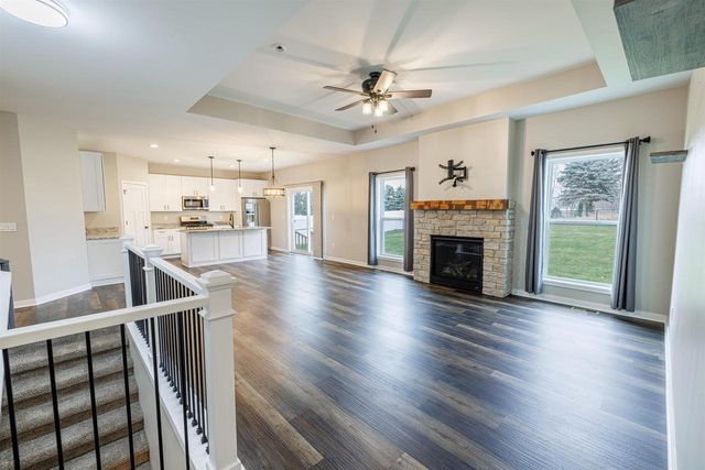 501 Teri Lee Lane, Orfordville, WI 53576