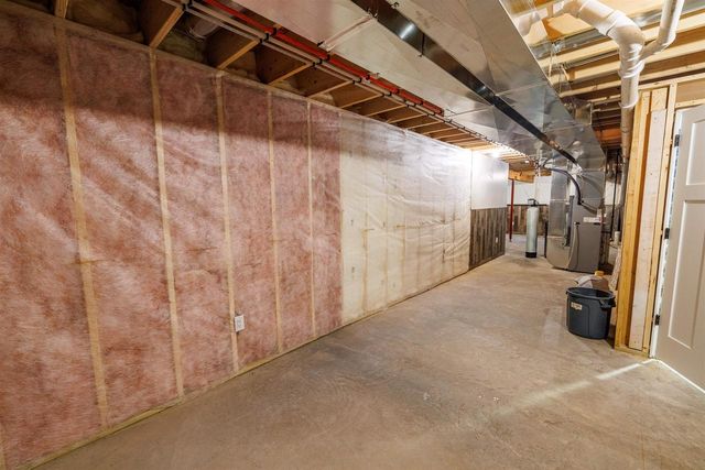 501 Teri Lee Lane, Orfordville, WI 53576