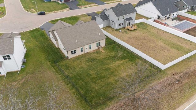 501 Teri Lee Lane, Orfordville, WI 53576
