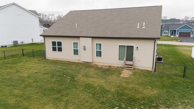 501 Teri Lee Lane, Orfordville, WI 53576