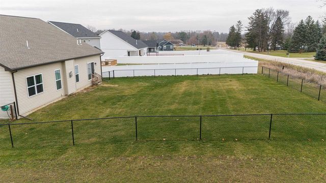 501 Teri Lee Lane, Orfordville, WI 53576