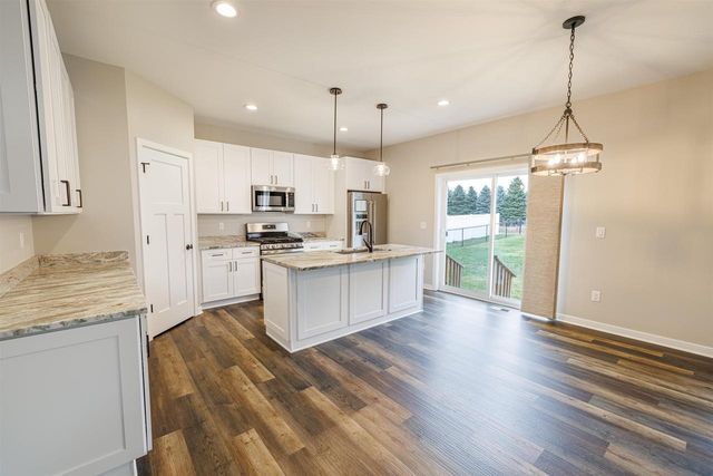 501 Teri Lee Lane, Orfordville, WI 53576