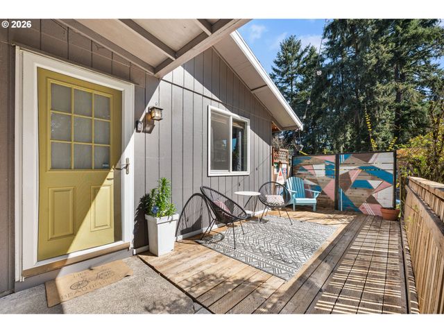 9319 Ne BROADWAY, Portland, OR 97220