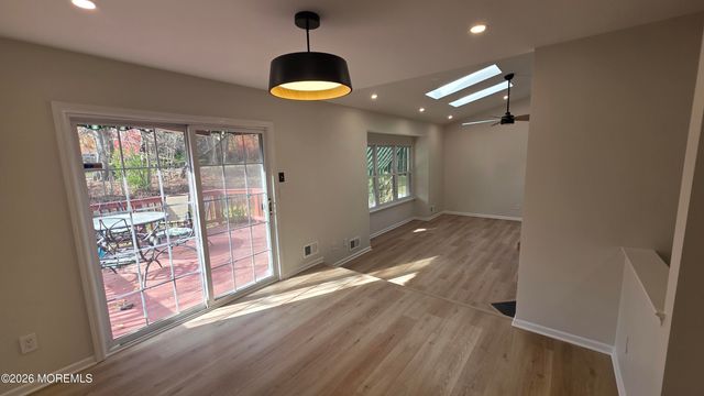 99 Oak Lane, Eatontown, NJ 07724