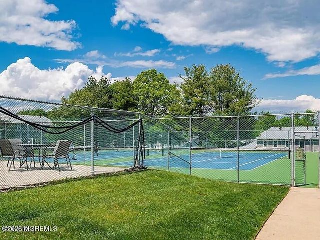 99 Oak Lane, Eatontown, NJ 07724