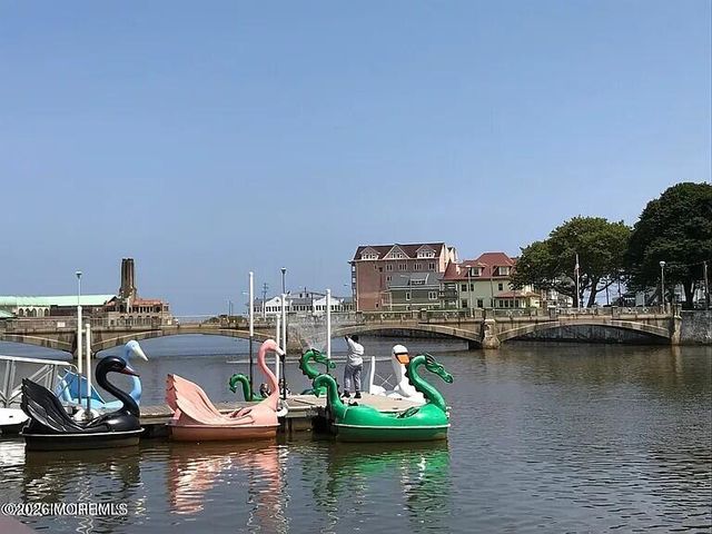 99 Oak Lane, Eatontown, NJ 07724