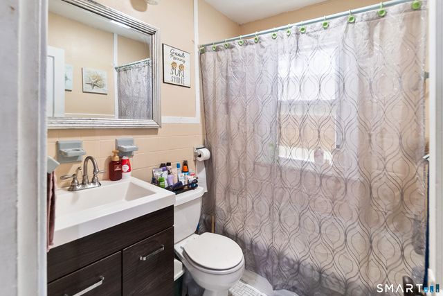 149 Linnmoore Street, Hartford, CT 06114