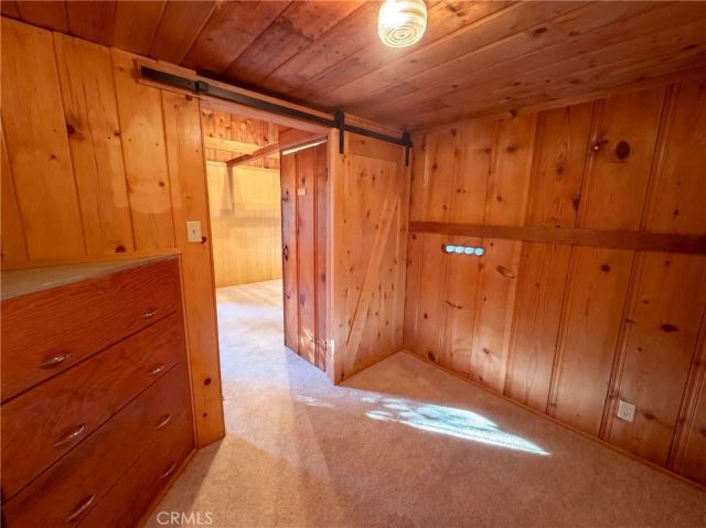 23679 Hillside, Crestline, CA 92325