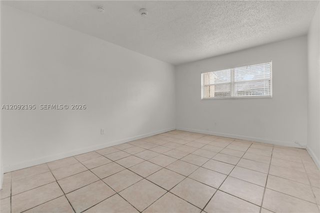 6318 SW 25th St 4, Miramar, FL 33023