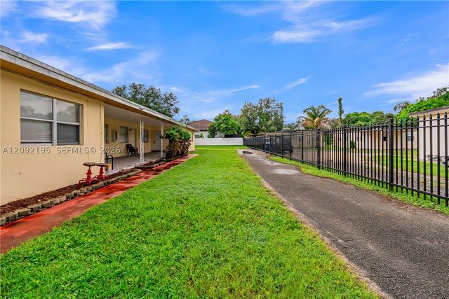 6318 SW 25th St 4, Miramar, FL 33023