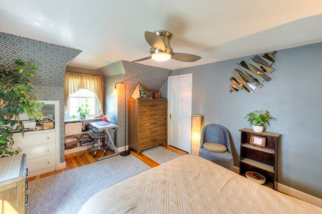 6 Stoneleigh Road, Worcester, MA 01606