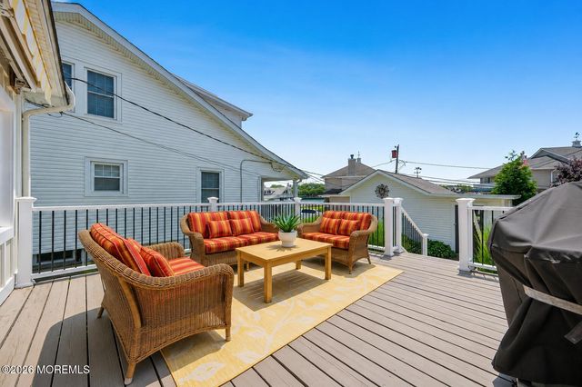 511 Jefferson Avenue, Avon-by-the-sea, NJ 07717