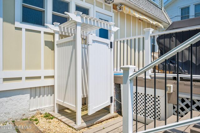 511 Jefferson Avenue, Avon-by-the-sea, NJ 07717
