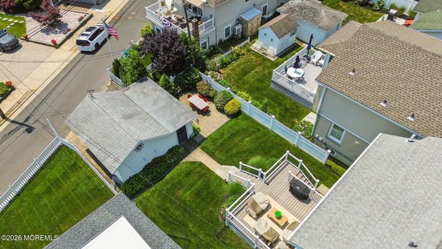 511 Jefferson Avenue, Avon-by-the-sea, NJ 07717
