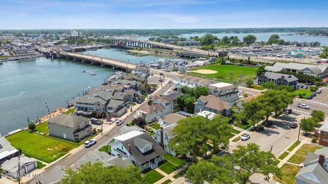 511 Jefferson Avenue, Avon-by-the-sea, NJ 07717