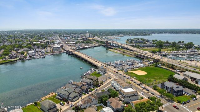 511 Jefferson Avenue, Avon-by-the-sea, NJ 07717