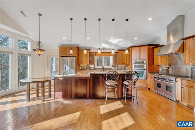 780 DRY BRIDGE RD, Farmville, VA 23901