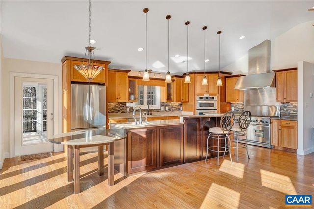 780 DRY BRIDGE RD, Farmville, VA 23901