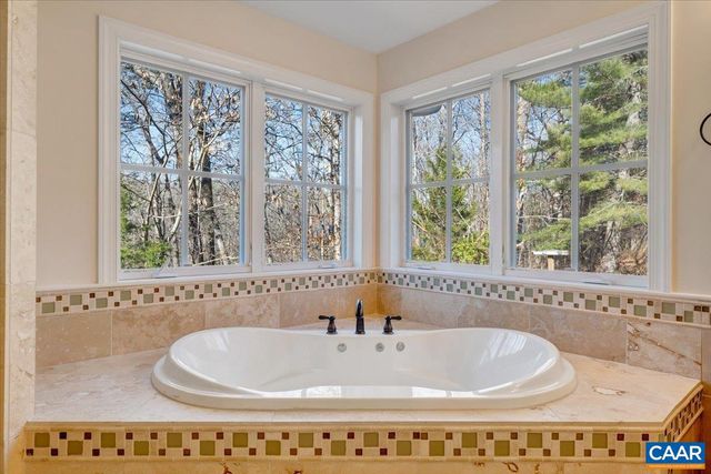 780 DRY BRIDGE RD, Farmville, VA 23901