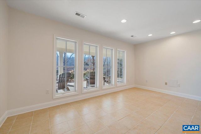 780 DRY BRIDGE RD, Farmville, VA 23901