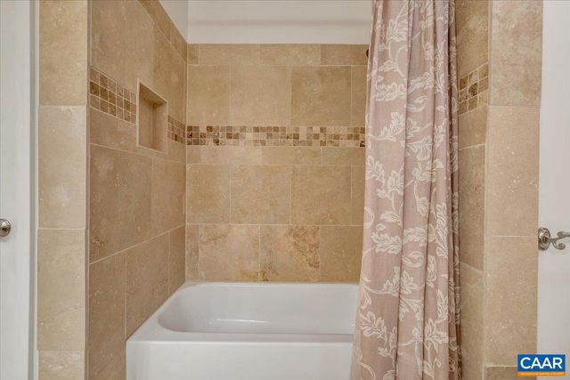 780 DRY BRIDGE RD, Farmville, VA 23901