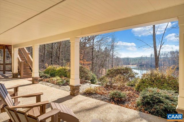 780 DRY BRIDGE RD, Farmville, VA 23901