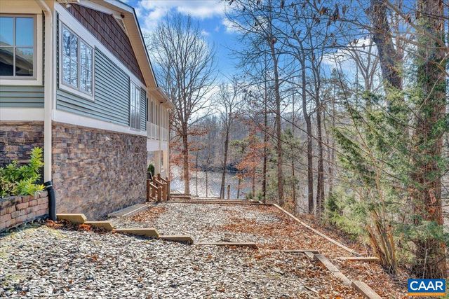 780 DRY BRIDGE RD, Farmville, VA 23901