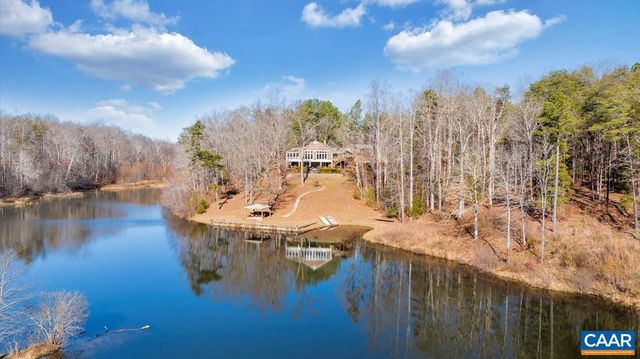 780 DRY BRIDGE RD, Farmville, VA 23901