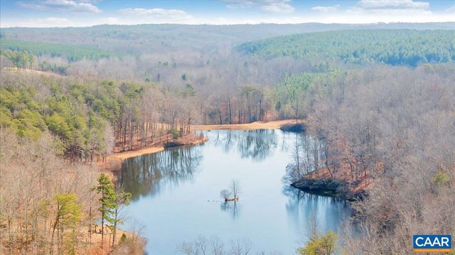 780 DRY BRIDGE RD, Farmville, VA 23901