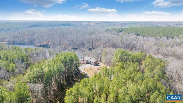 780 DRY BRIDGE RD, Farmville, VA 23901