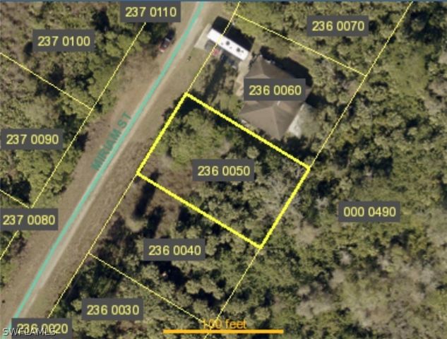 1924 Miriam ST, Lehigh Acres, FL 33972