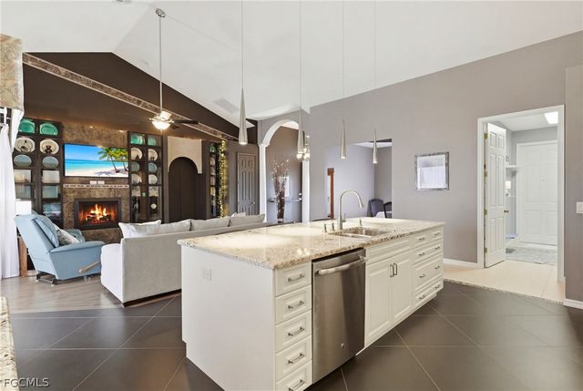 4608 SW 23rd AVE, Cape Coral, FL 33914