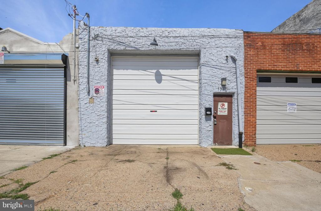 1770 TILGHMAN ST, PHILADELPHIA, PA 19122 — exterior