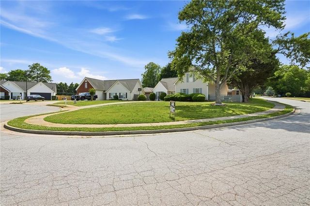 35 Shenandoah Drive, Winder, GA 30680