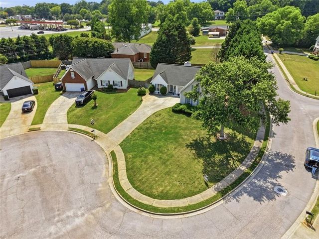 35 Shenandoah Drive, Winder, GA 30680