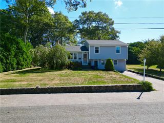 15 Lovat Lane, Westerly, RI 02891