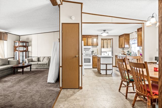 1 Christine Way, Bloomington, IL 61701