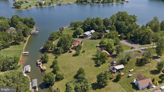 6216 BRYN LN, Mineral, VA 23117