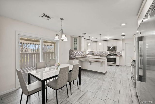 11 Wilsher Drive, Monsey, NY 10952