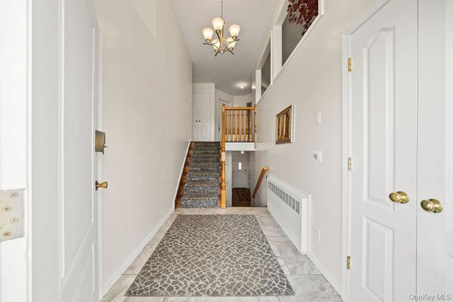 11 Wilsher Drive, Monsey, NY 10952