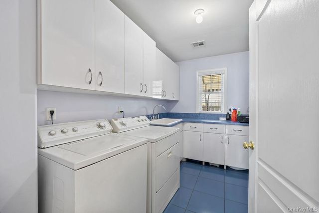 11 Wilsher Drive, Monsey, NY 10952