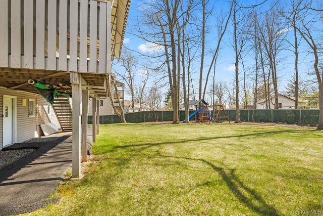 11 Wilsher Drive, Monsey, NY 10952