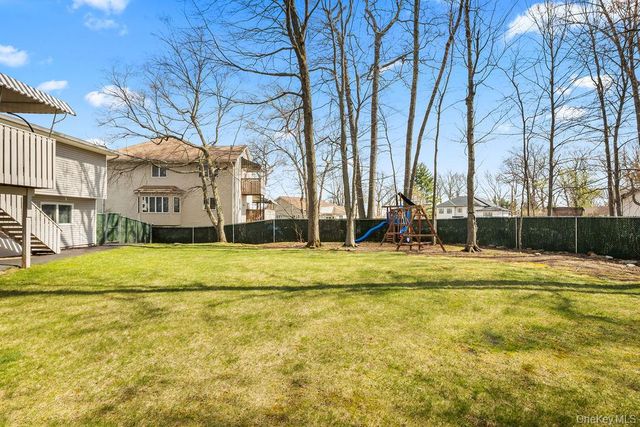 11 Wilsher Drive, Monsey, NY 10952