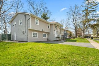 11 Wilsher Drive, Monsey, NY 10952