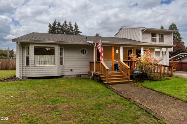 206 Miller Street, Molalla, OR 97038