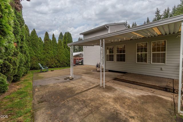 206 Miller Street, Molalla, OR 97038