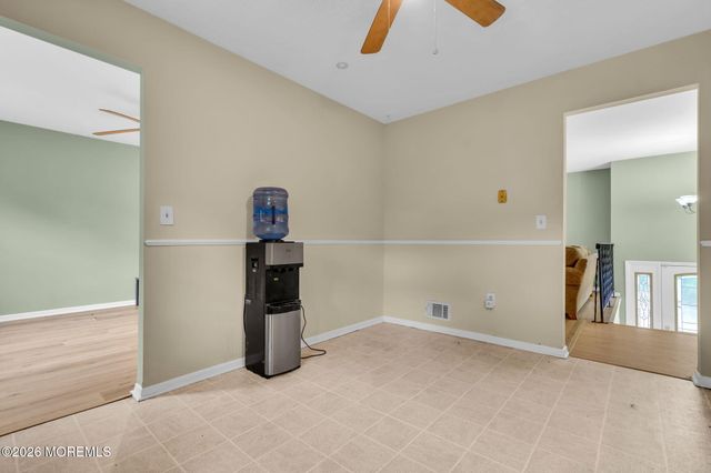 52 Lorelei Drive, Howell, NJ 07731